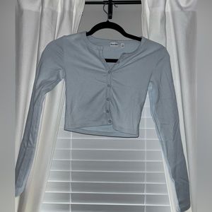 Sunday Best (Aritzia) / light blue / long sleeve / fitted / button up